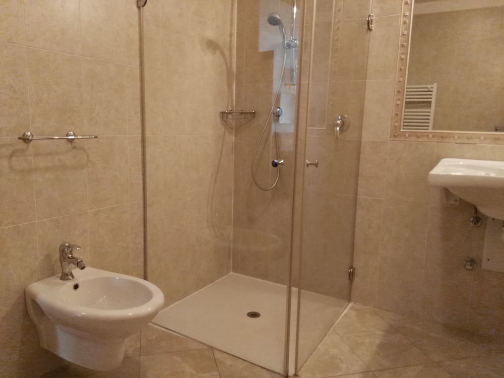 Hotel Miravalle 66/67