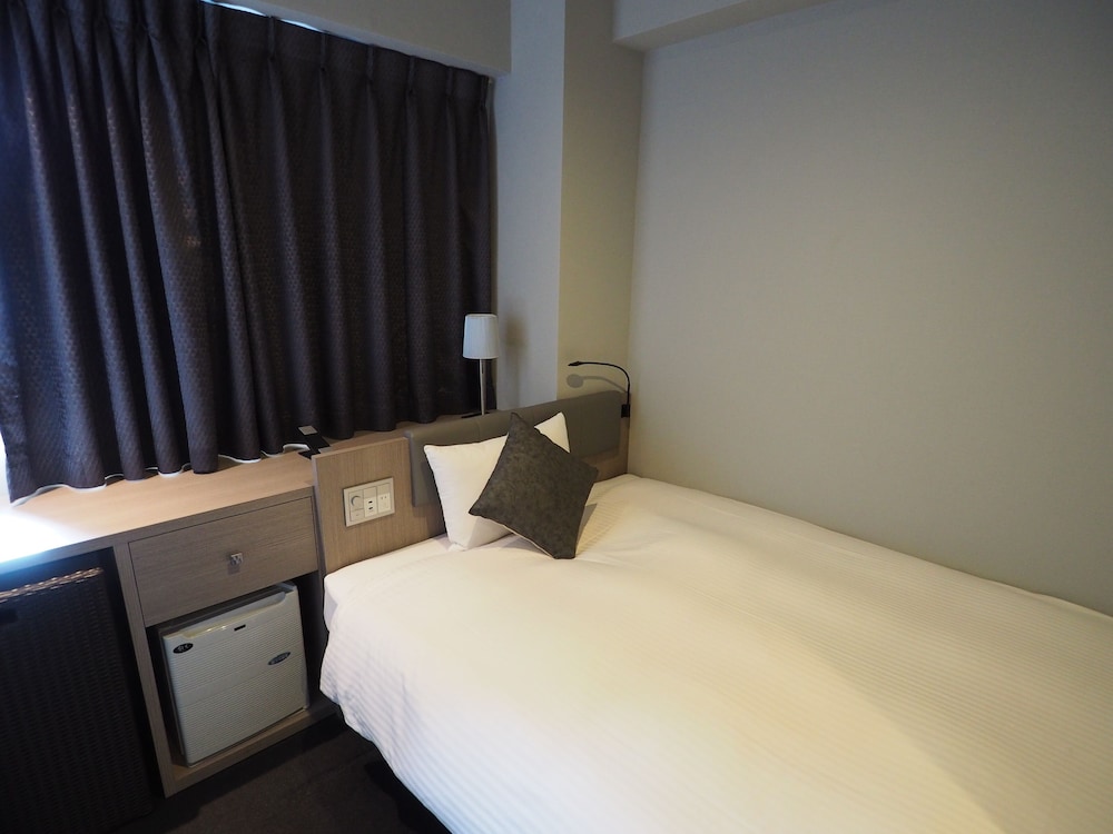 Haneda Inn 24/50