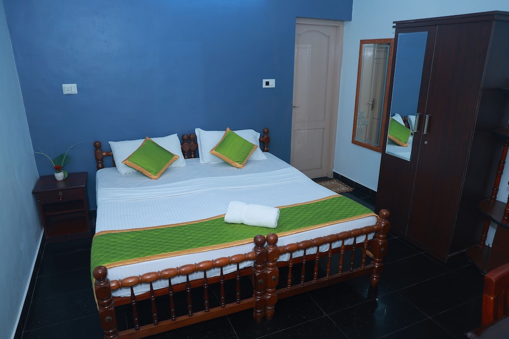 IDEAL AYURVEDIC RESORT AND NEW IDEAL PANCHAKARMA CENTRE 18/50