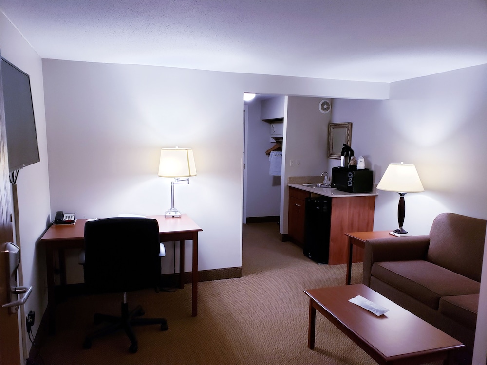 Quality Inn & Suites Black River Falls I-94 41/52