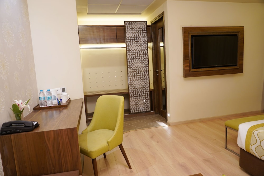 IRA By Orchid Bhubaneswar 44/62