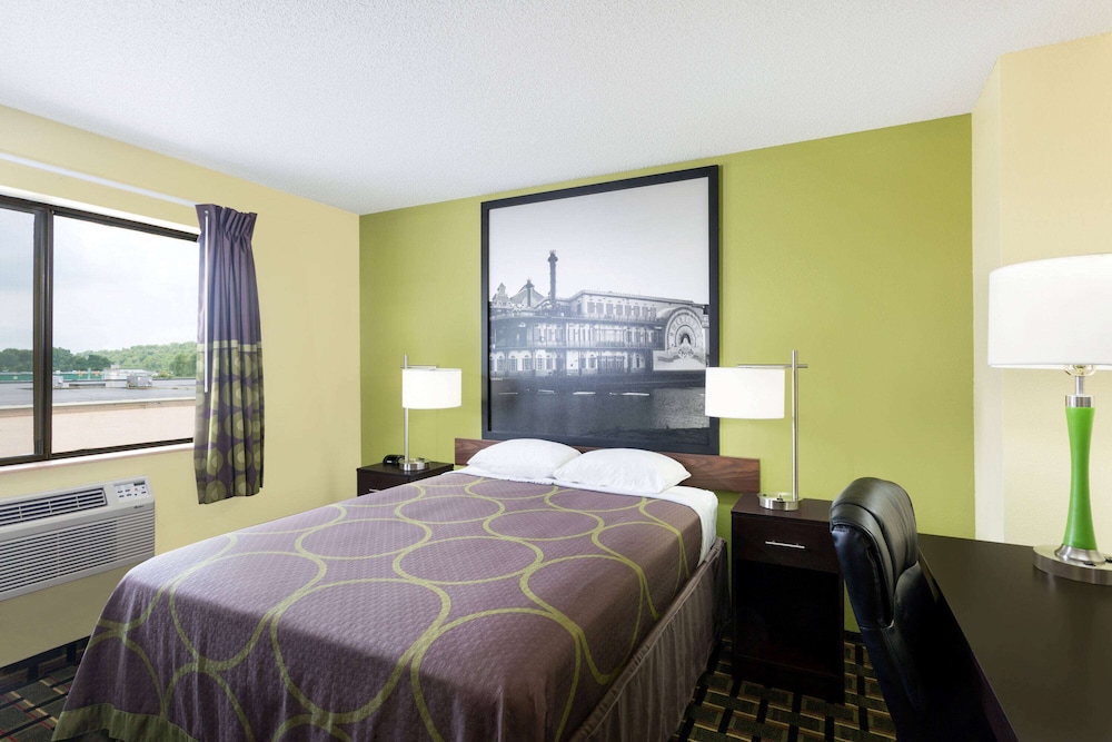 Room, Queen Bed