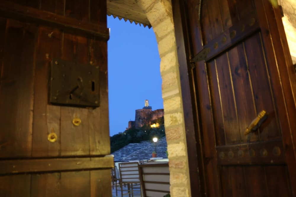 Kodra Hotel Gjirokaster 38/59