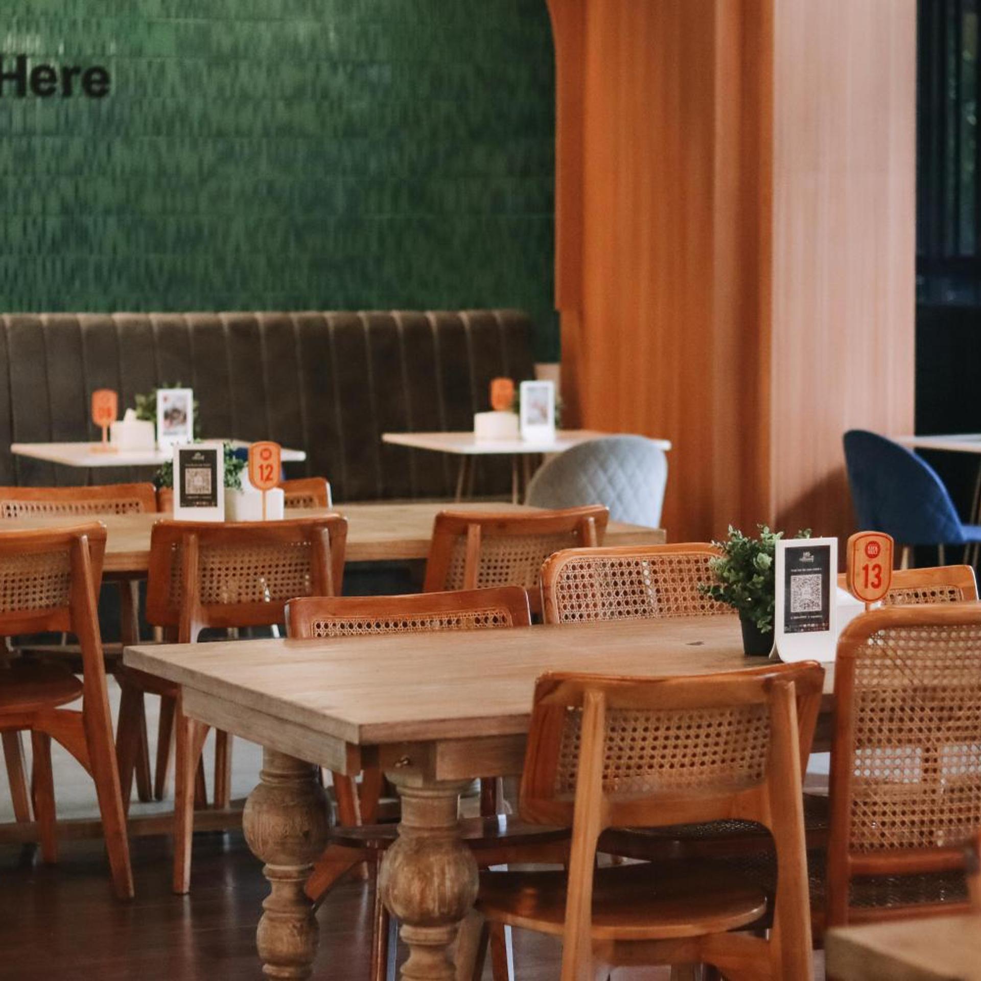 Maxonehotels.Com At Bounty Sukabumi 34/49