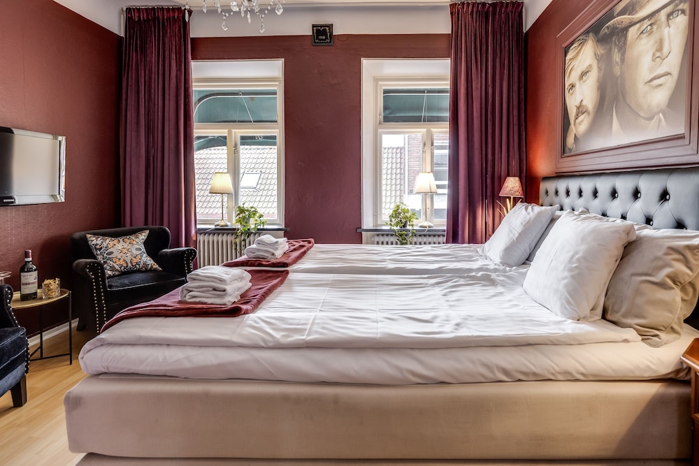 Cameo Boutique Hotell 14/48