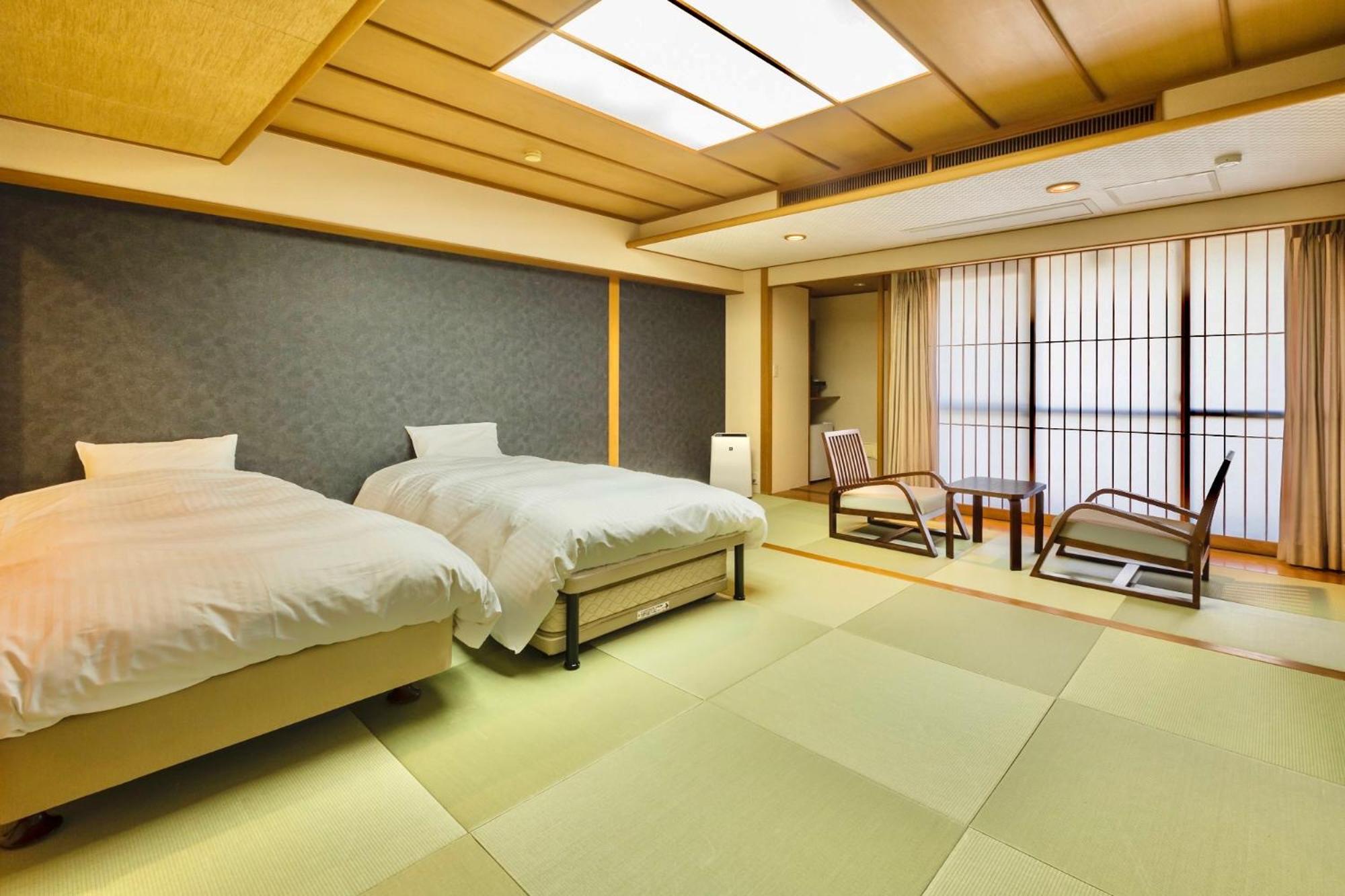 Semi Room, Comfort, 2 Semi Double Beds, 2 Futon Beds