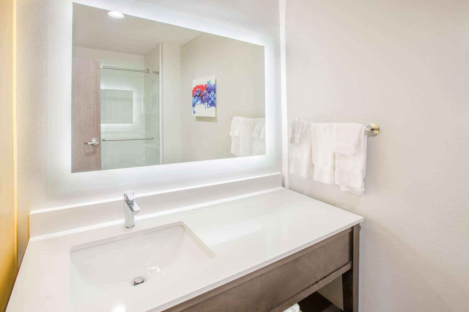 La Quinta Inn And Suites By Wyndham Dallas Duncanville 50/53