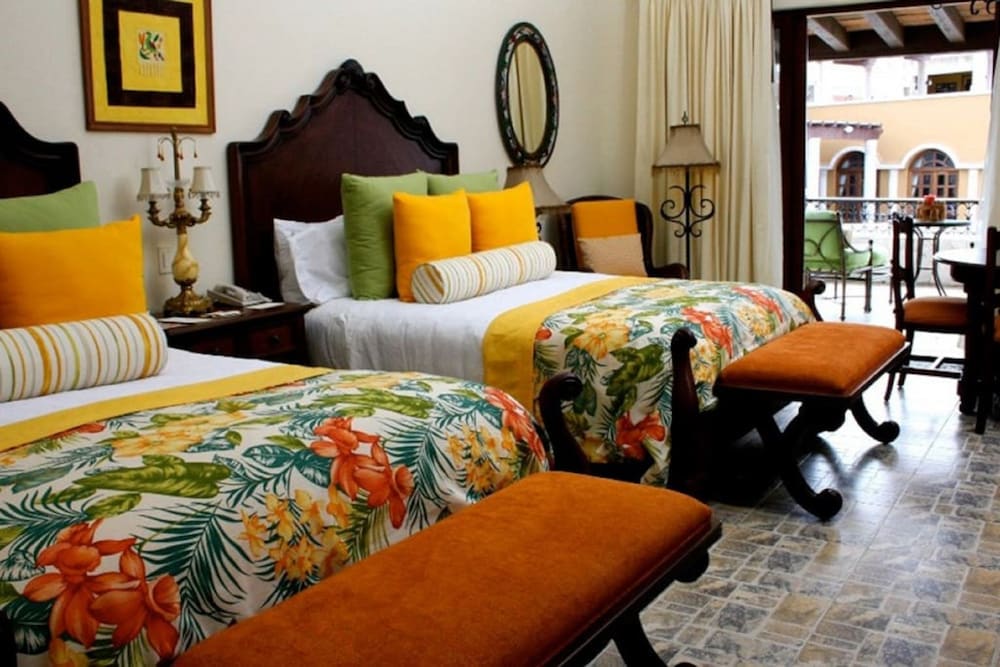 2 Bd Family Suite At Cabo San Lucas 9/50