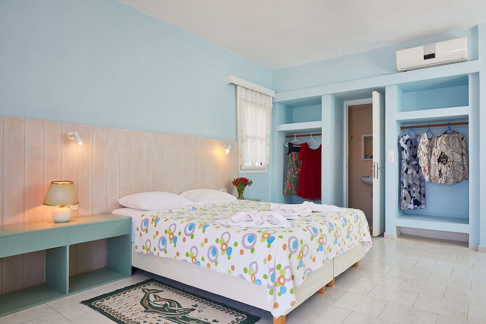 HOTEL GLAROS DIAFANI 6/50