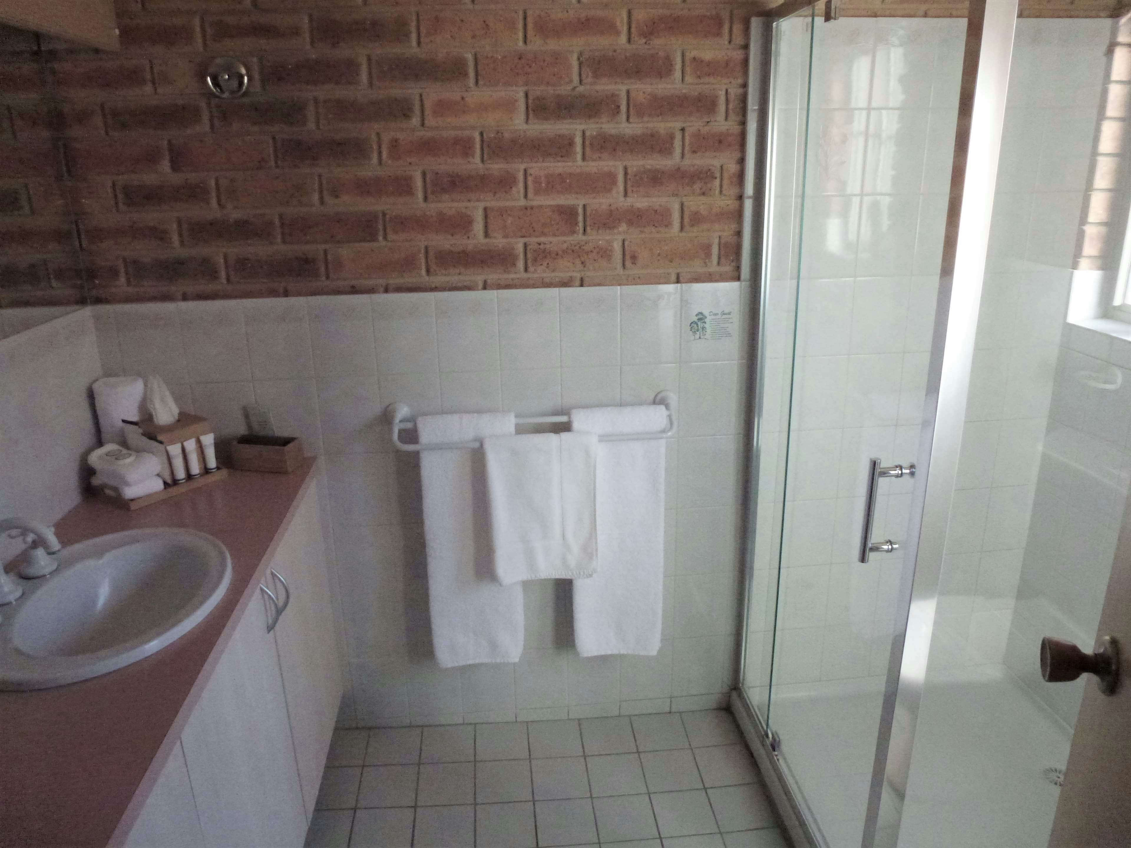 Colonial Motor Inn Bairnsdale 37/37
