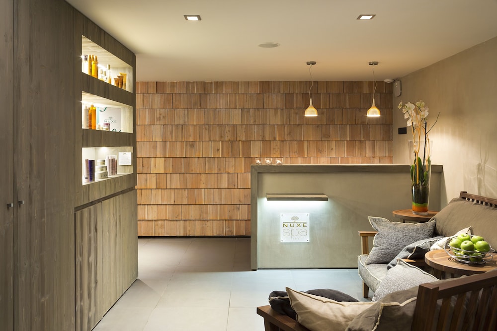 Heliopic Hotel Spa 11/72