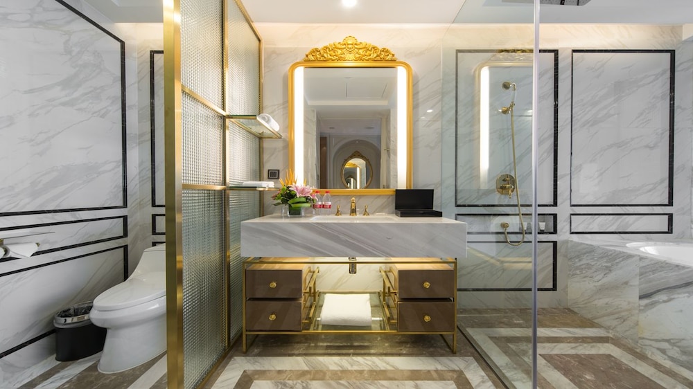 LONGEMONT HOTEL CHENGDU(THE LONGEMONT HOTELS) 24/26