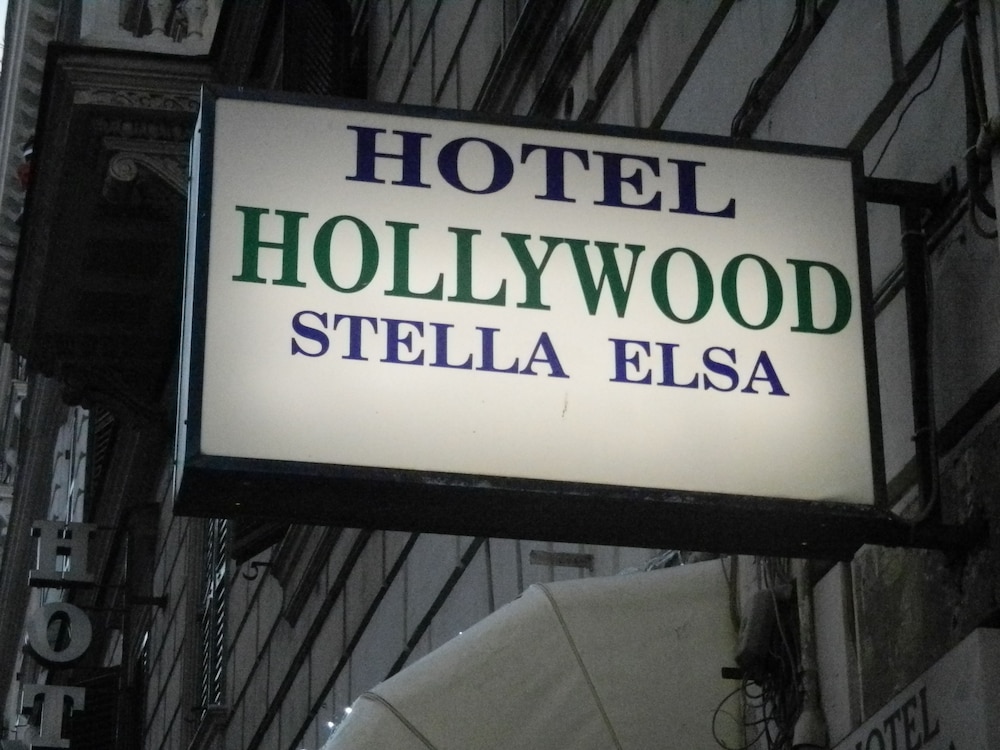 Hollywood Roma 19/40