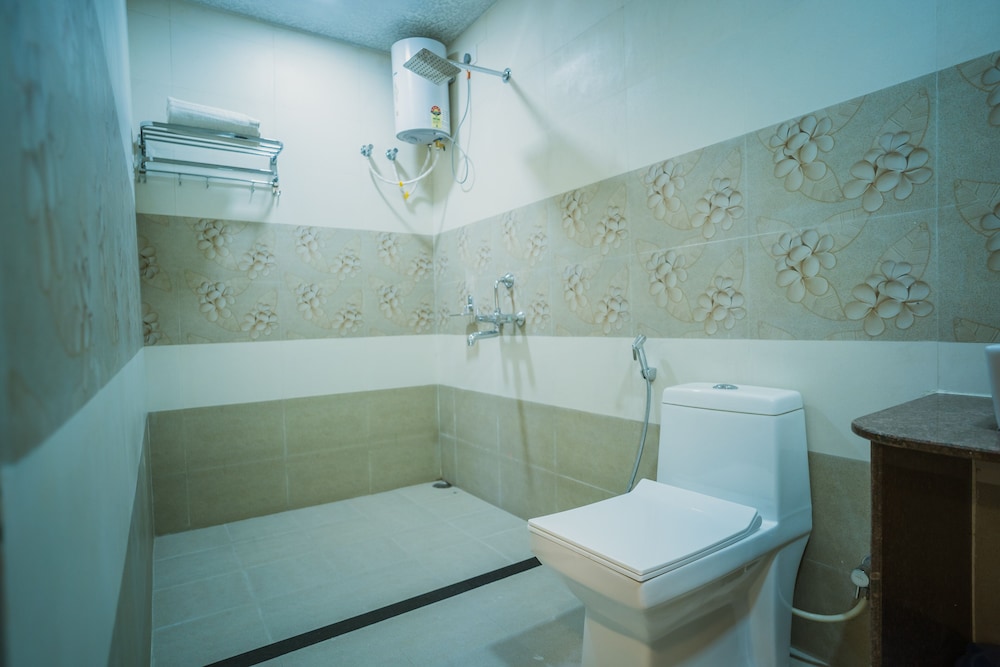 Hotel Akashdeep 48/50