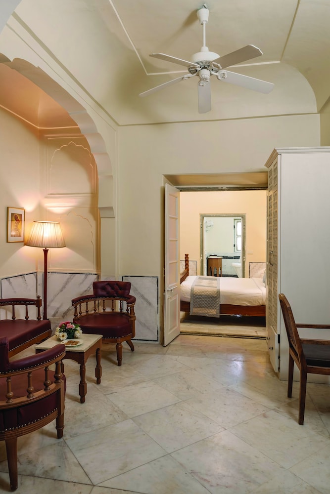 Chomu Palace Hotel 25/50