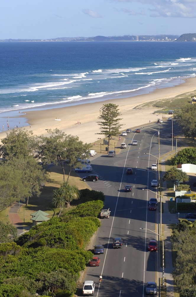 Norfolk Luxury Beachfront Apartments 71/74