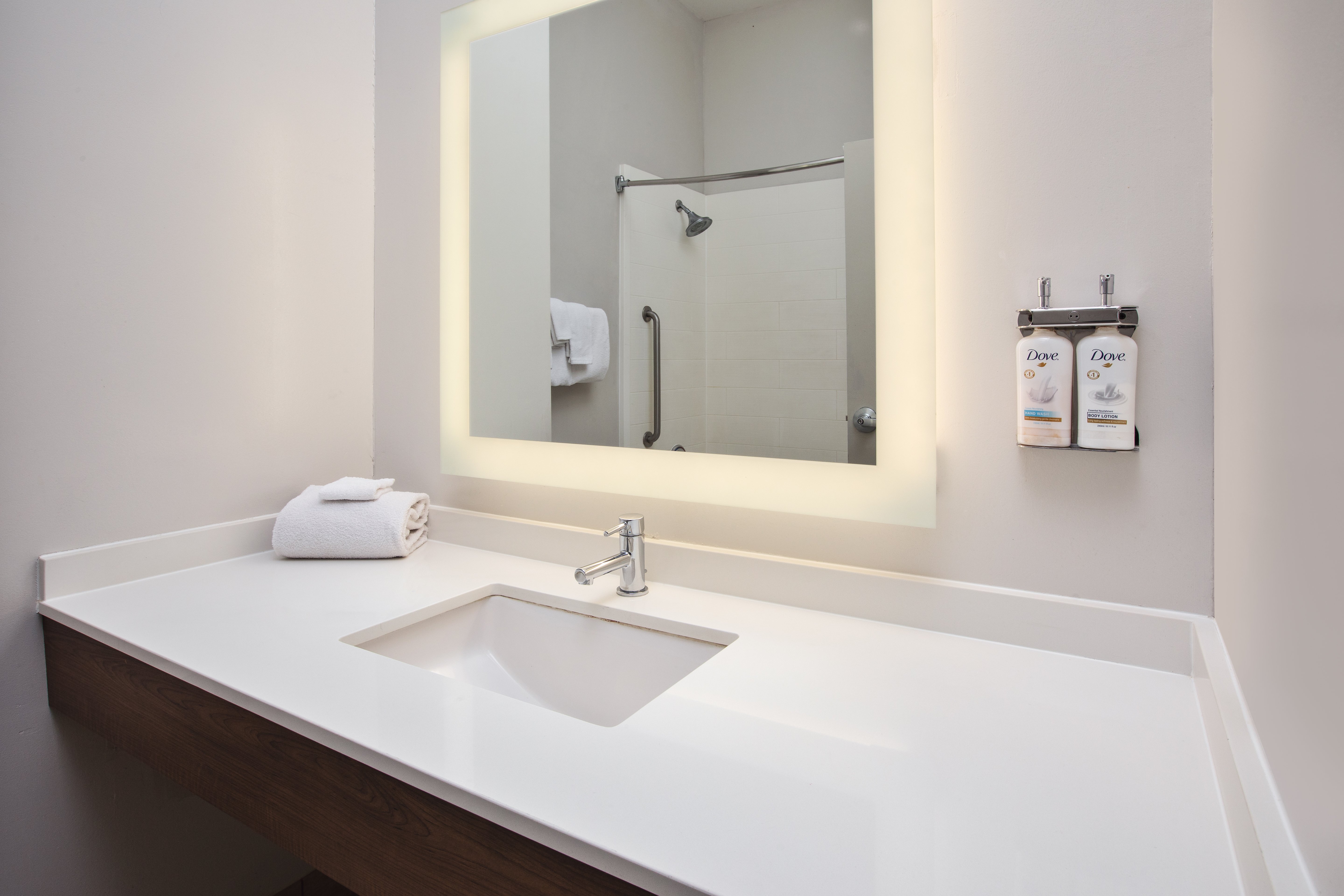 Holiday Inn Express Hotel Suites Athens 61/61