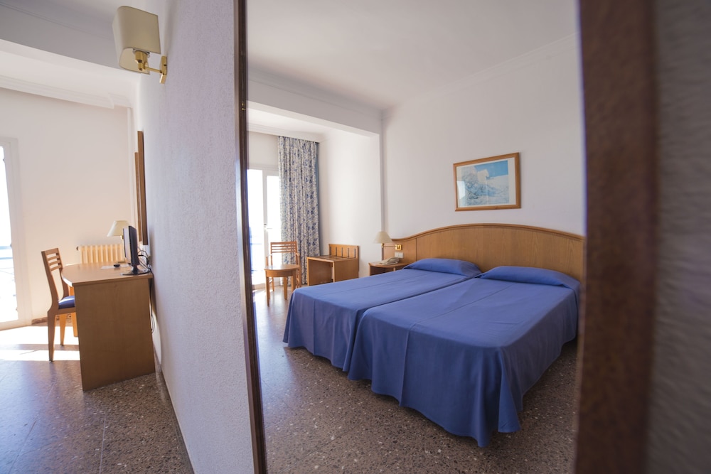 ROOM, DOUBLE OR TWIN BED, SEA VIEW