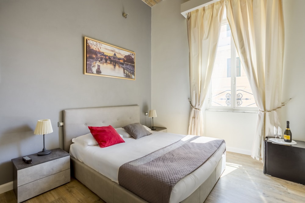 Amoroma Suite 13/50