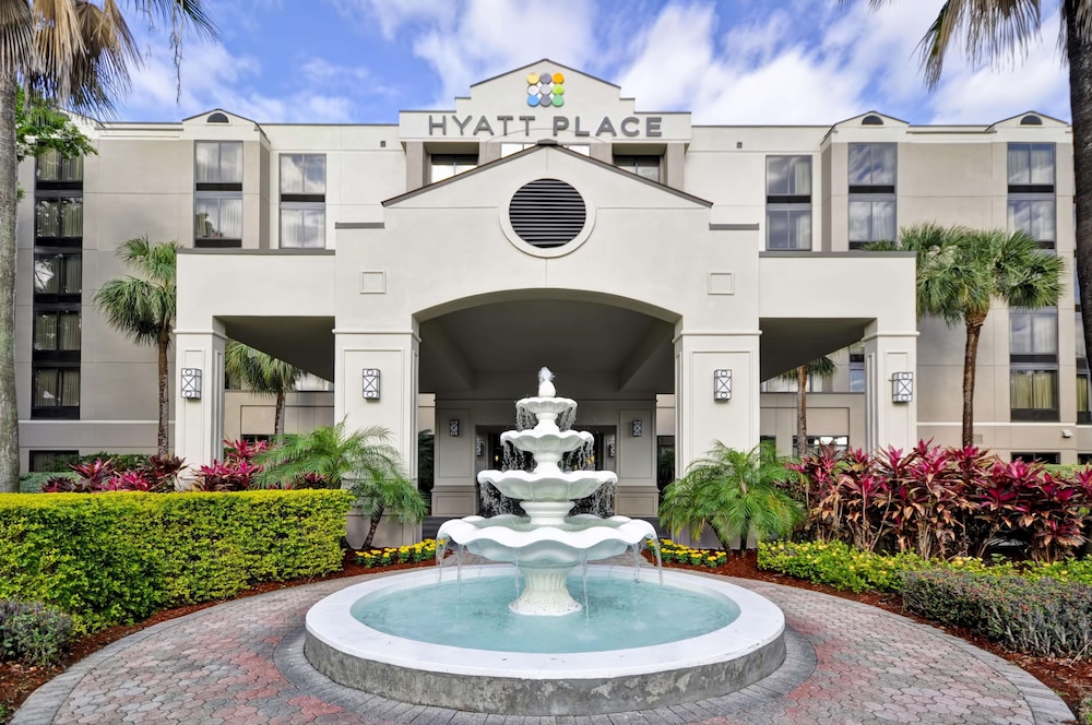 Hyatt Place Tampa Airport/Westshore 72/78