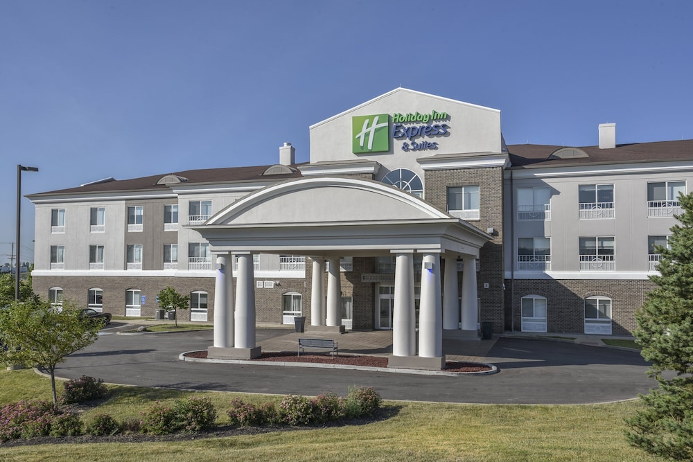 Holiday Inn Express Hotel Suites Richwood Cincinnati South 1/50