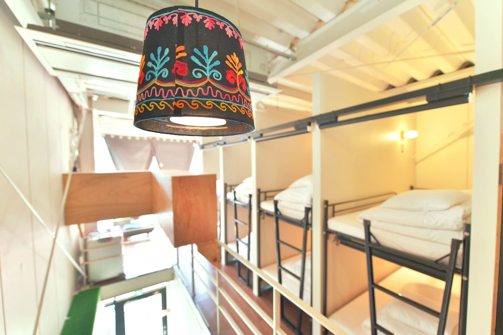 Chillulu Coffee & Hostel 19/55