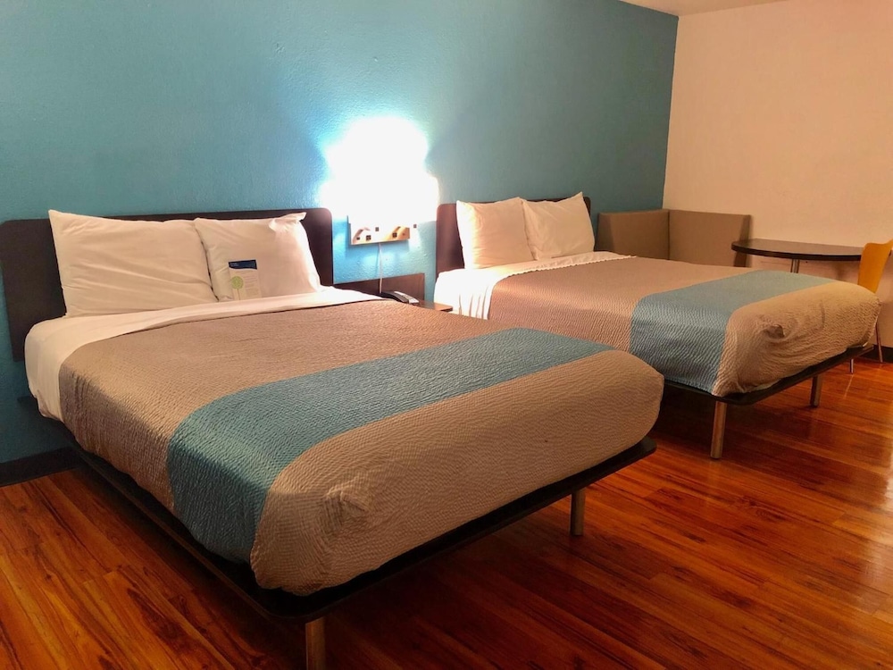 Motel6 Nashville, TN - Airport 31/54