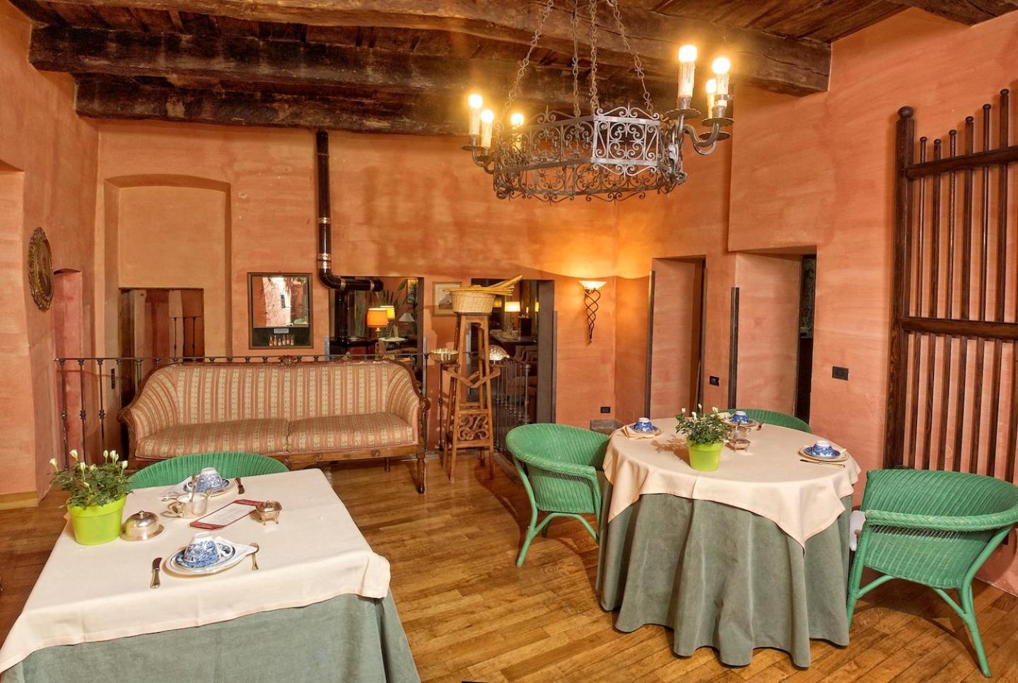 LOCANDA DEI MAI INTEES 19/24