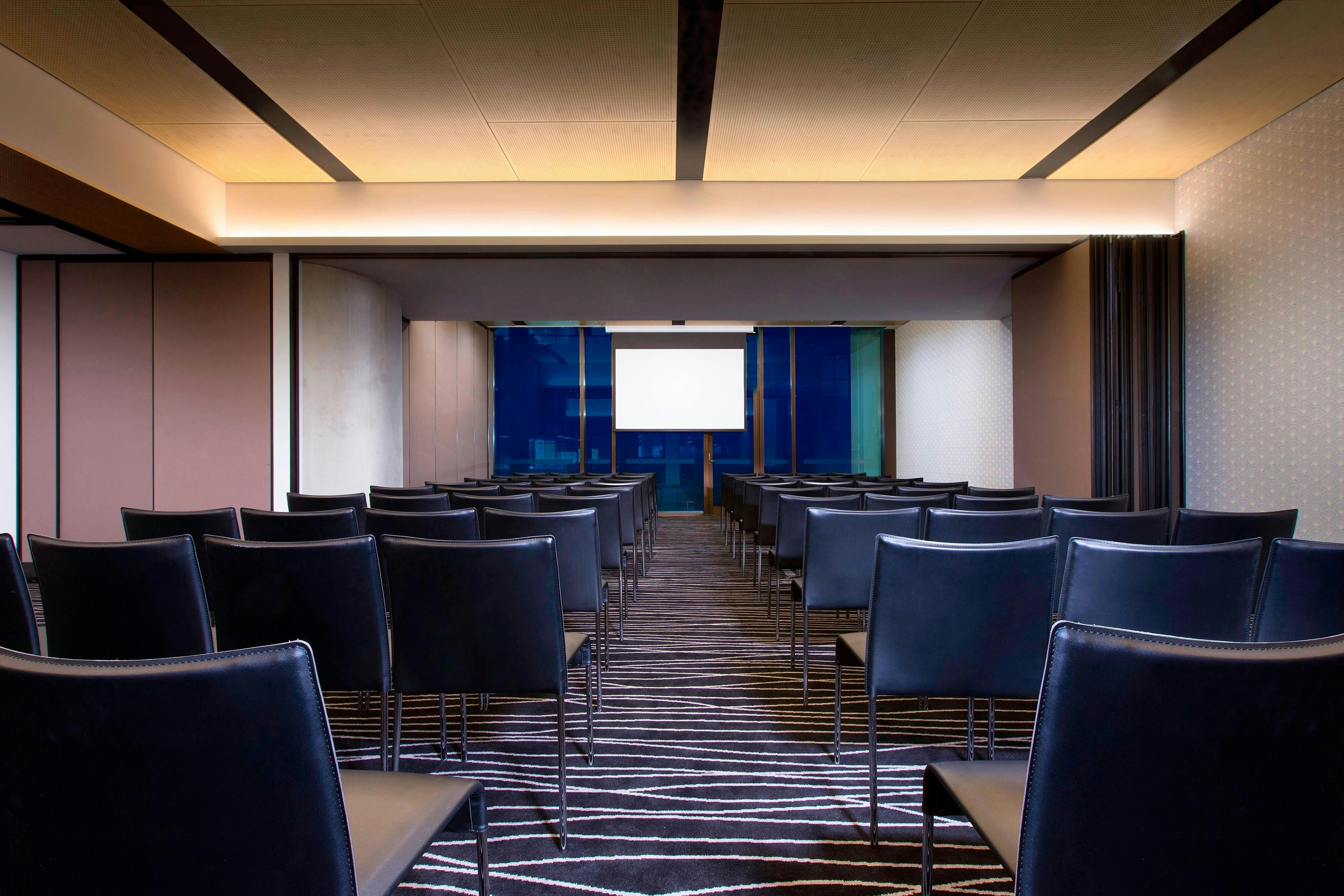 Four Points By Sheraton 33/42