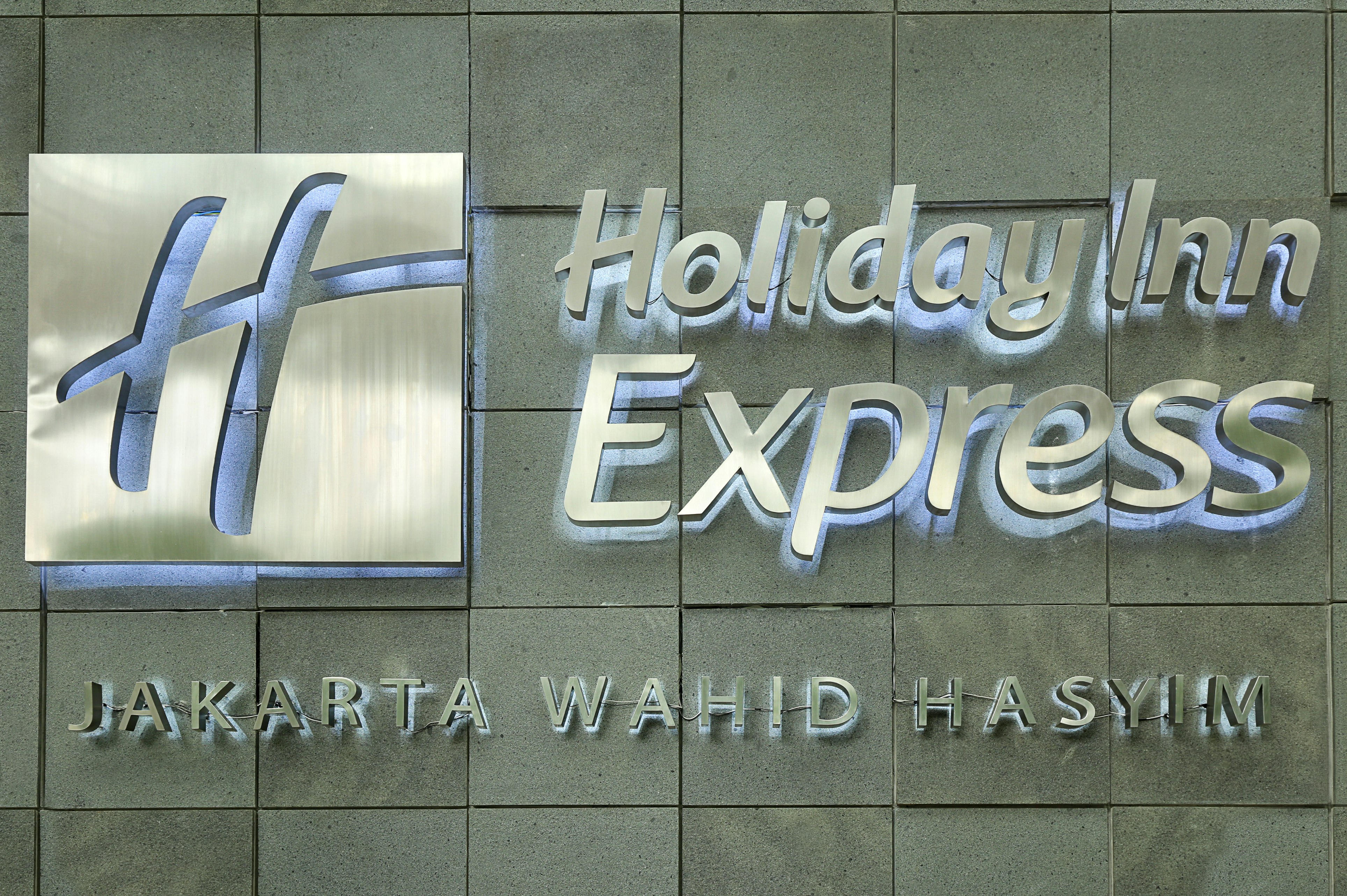 Holiday Inn Express Jakarta Wahid Hasyim 3/54