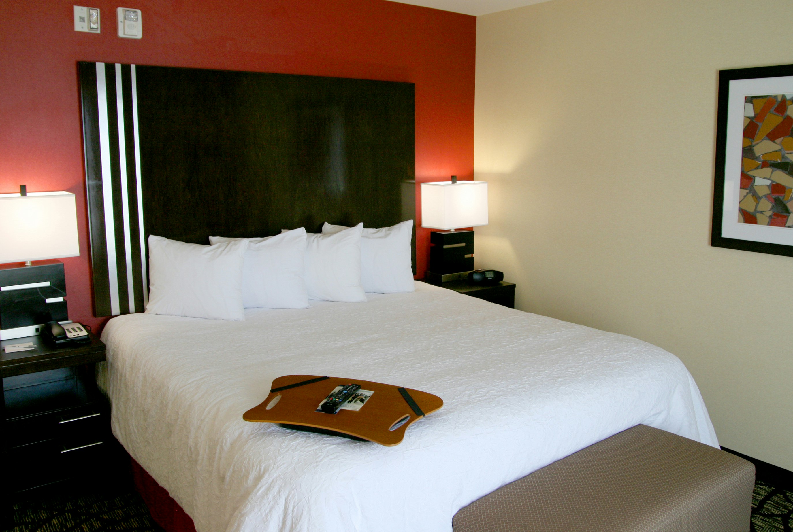 ROOM, KING BED, ACCESSIBLE