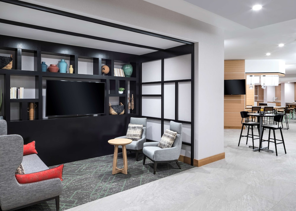 Hyatt House Tempe / Phoenix / University 40/50