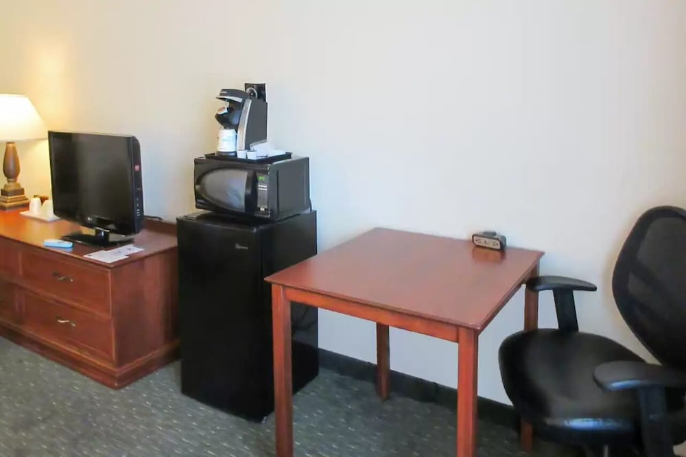 Comfort Inn & Suites Middletown - Franklin 18/33