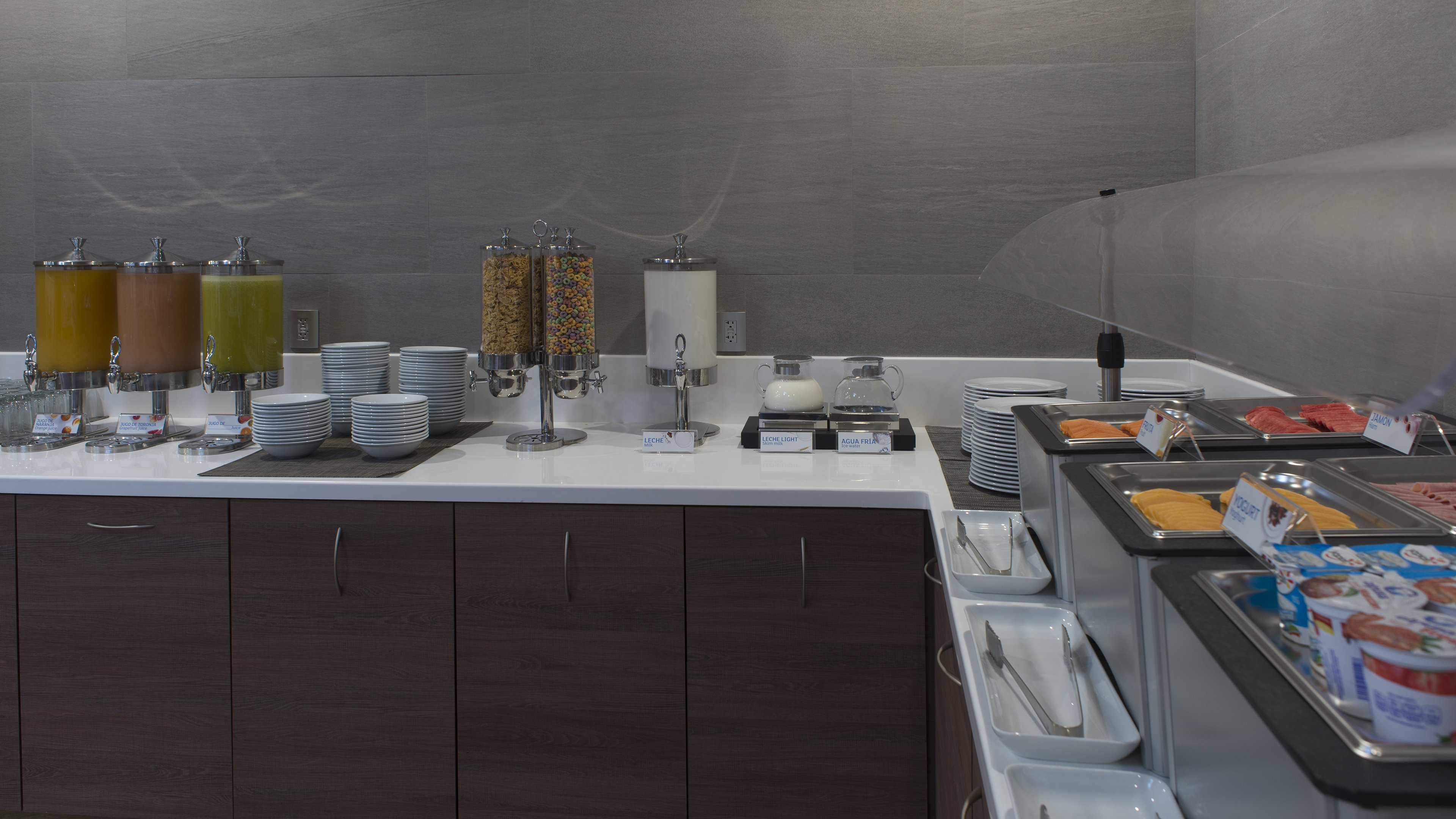 HOLIDAY INN EXPRESS MEXICO - TOREO 57/58
