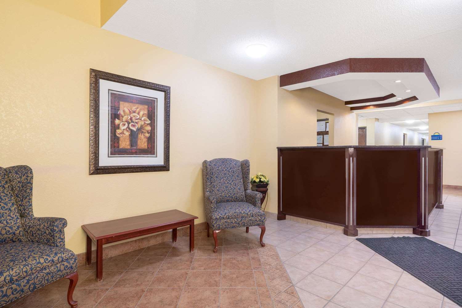 Days Inn By Wyndham Faribault 2/10