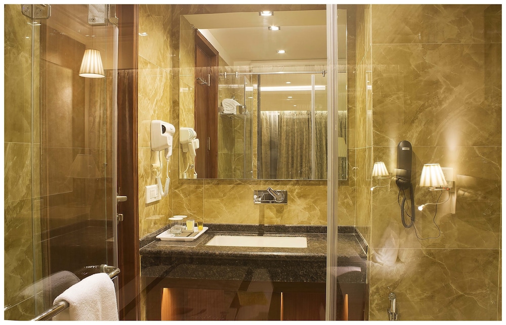 Hotel Regent Grand 37/37