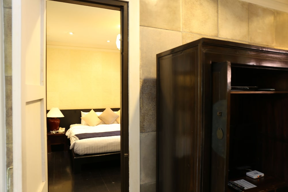 Tharaburi Resort Sukhothai 18/77