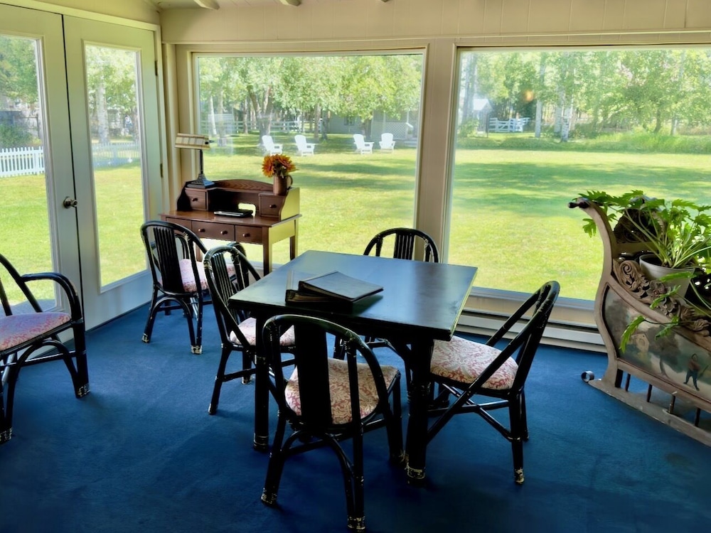 The Bidwell House 34/50