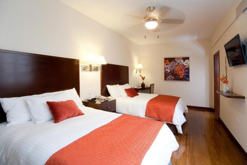 Hotel Plaza Chihuahua 12/50