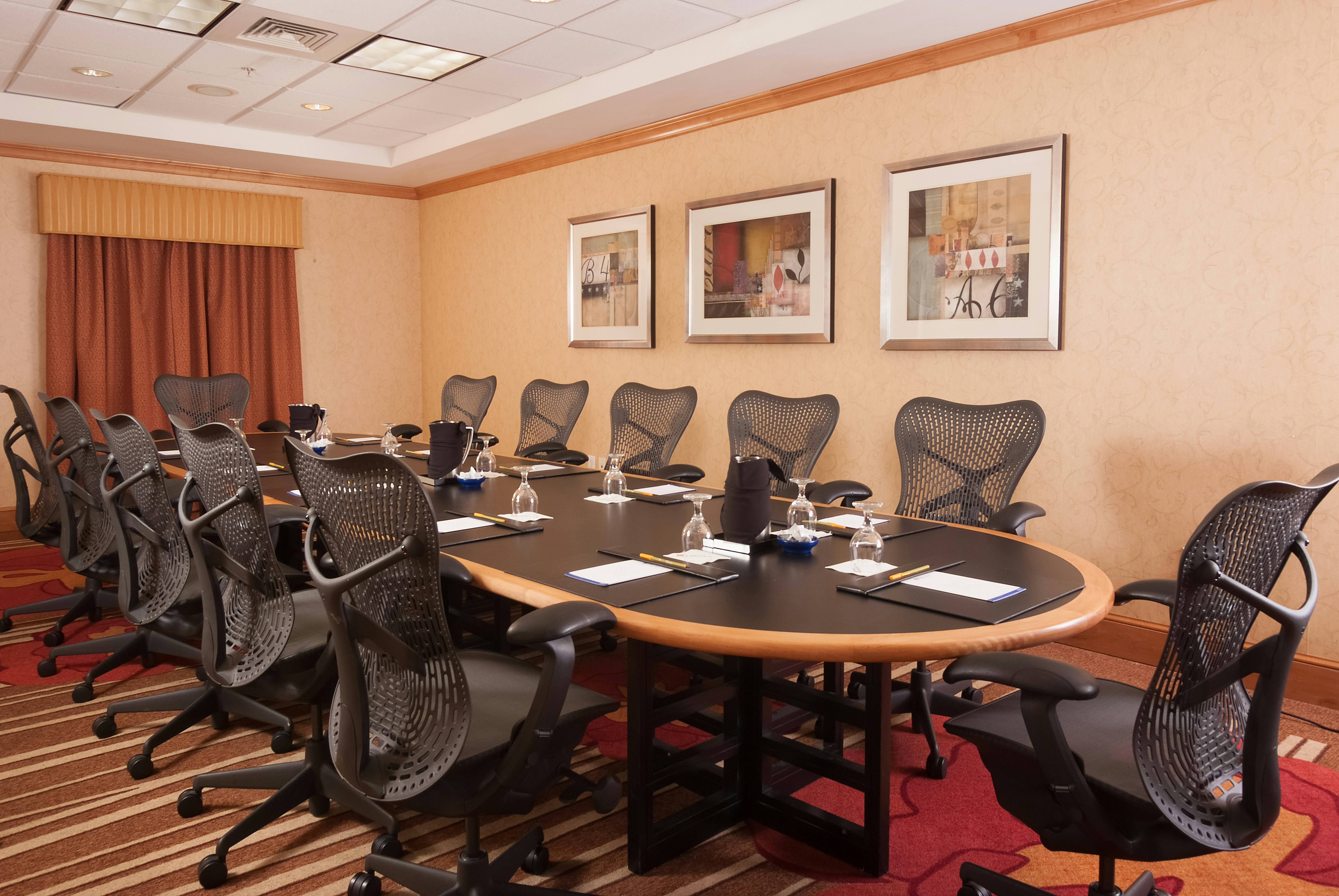 Hilton Garden Inn Atlanta Airport/Millenium Center 31/43