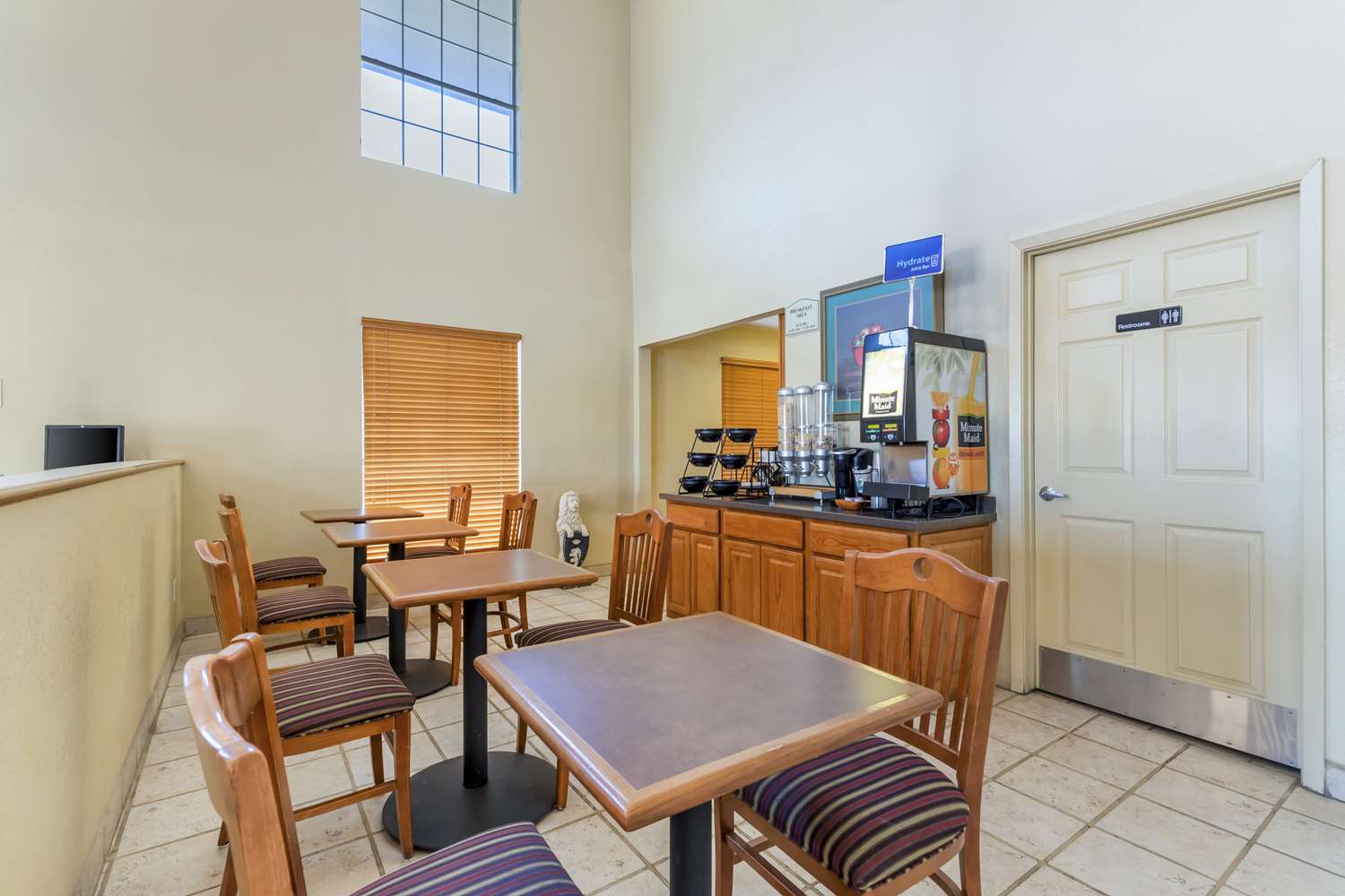 Best Western Executive Inn Hallettsville 5/12