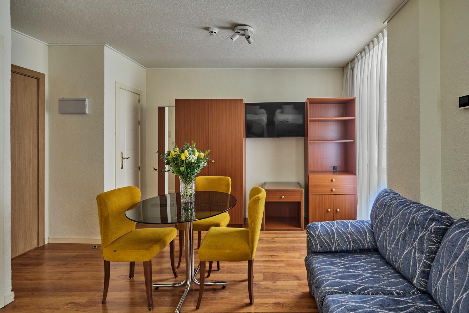 Apartamentos Juan Bravo 28/50