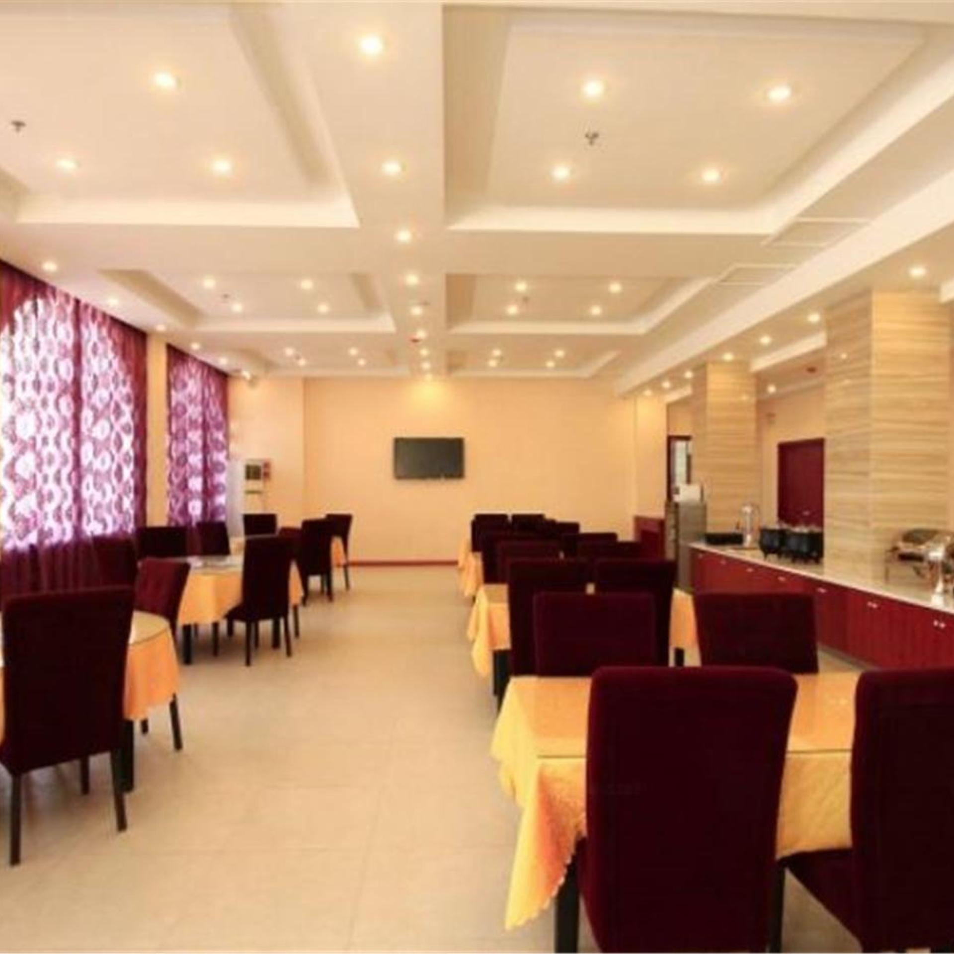GreenTree Inn ShanDong RiZhao JuXian YinXing Avenue Middle ShanDong Road Business Hotel 49/67