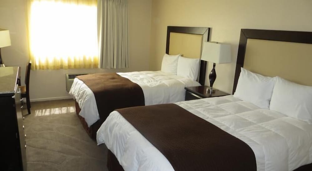 Longhorn Casino & Hotel 8/42
