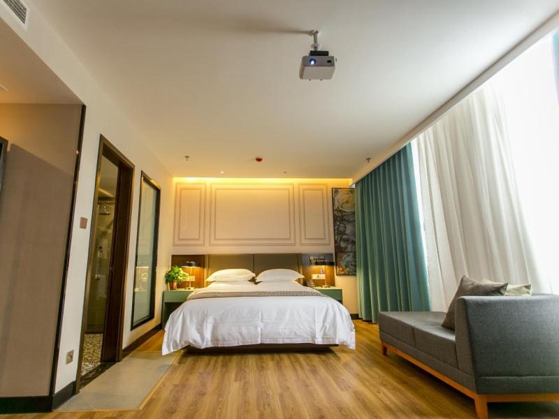 Room at Gem Bozhou Qiaocheng District Jian 'an Road Railway Station Hotel, BOZHOU