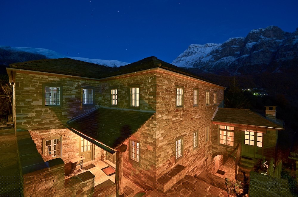 Papaevangelou Hotel 3/66