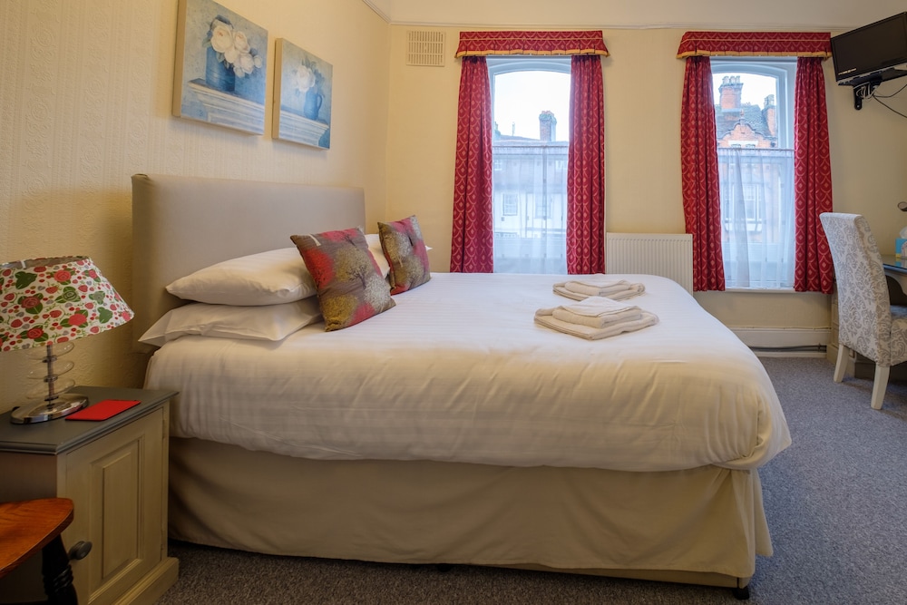 Newport Quay Bed And Breakfast 6/45