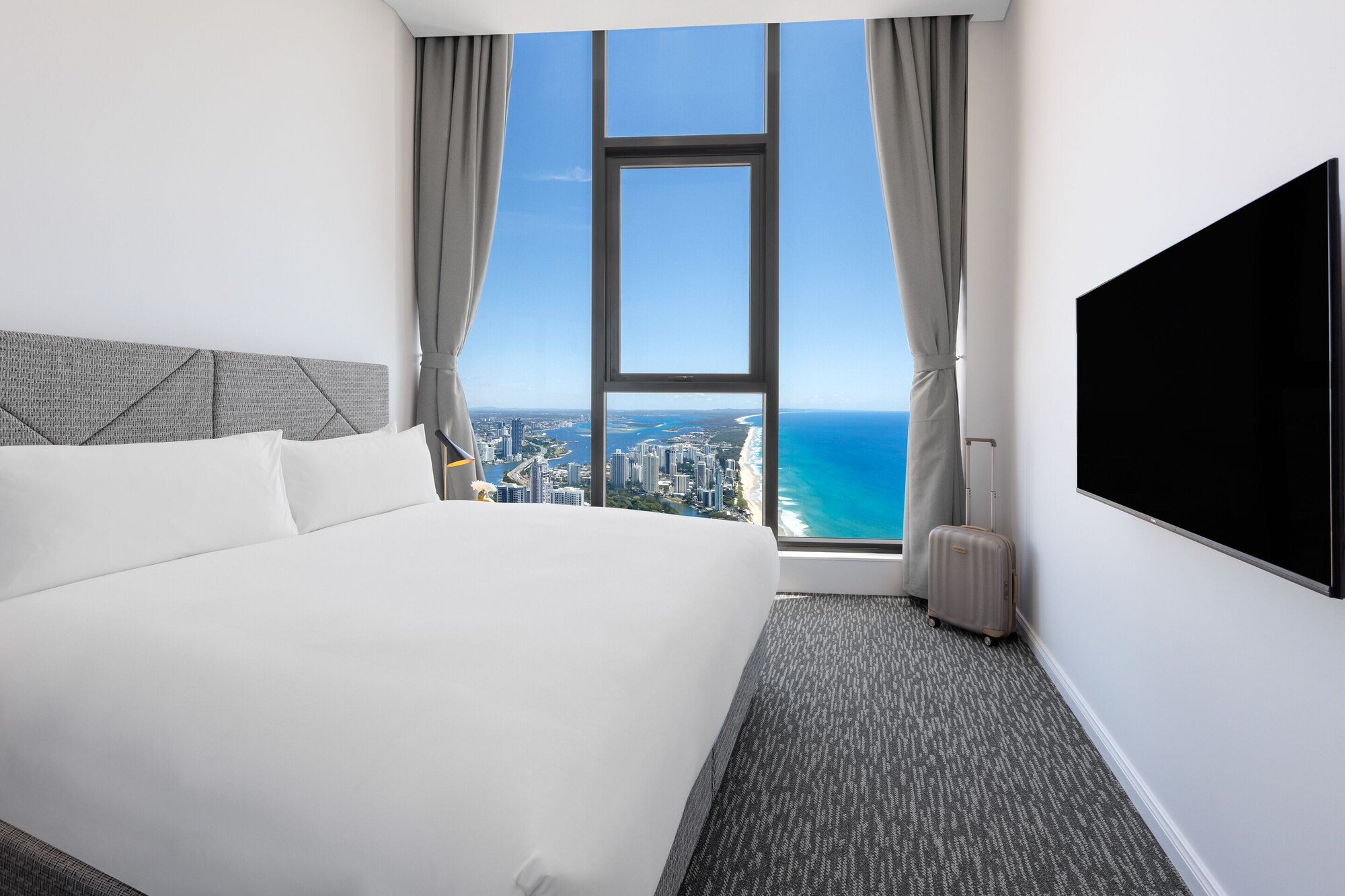 3 Bedrooms, Sky, Penthouse