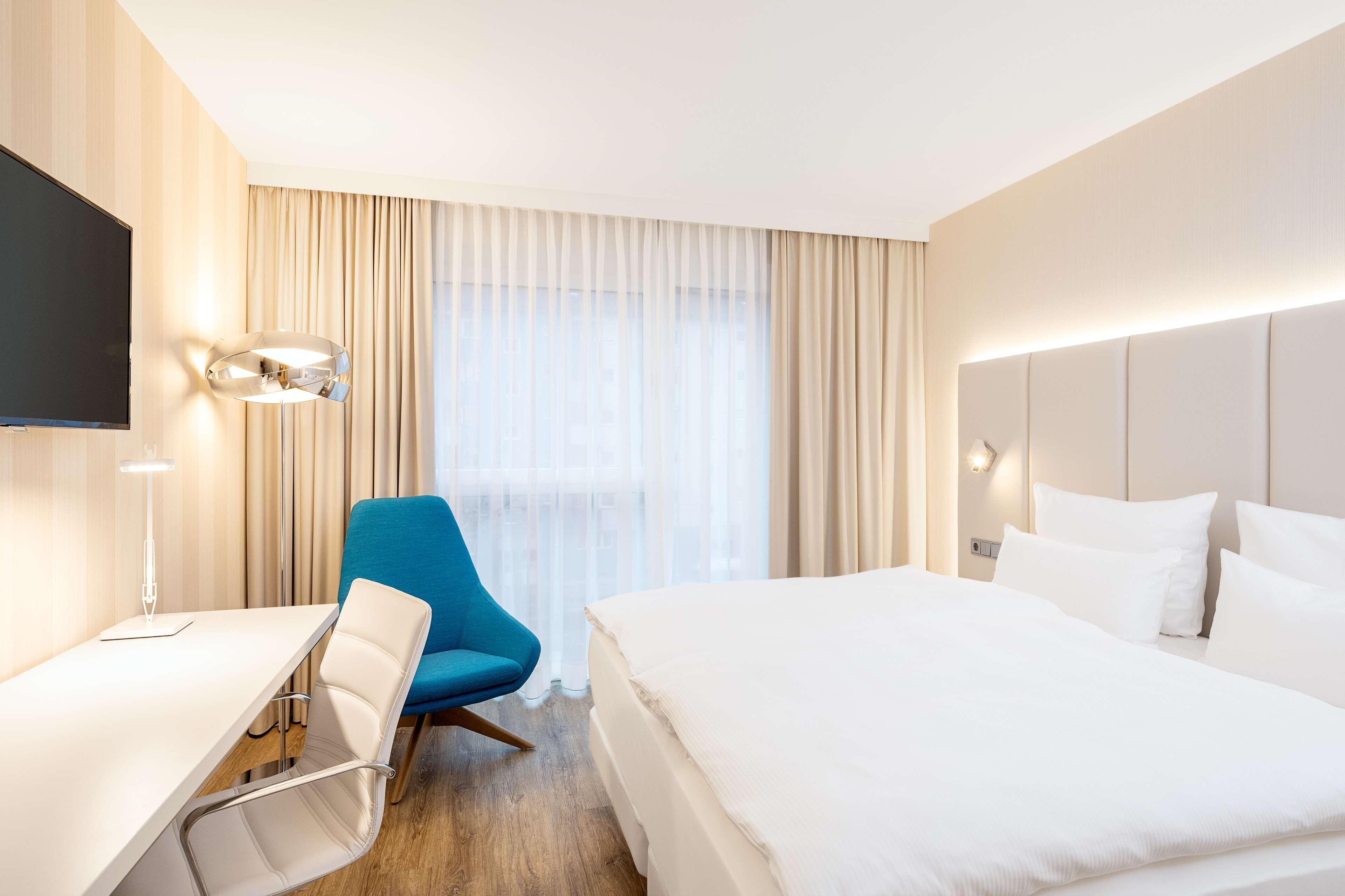 غرفة قياسية مفردة، Nh Mannheim 6/9