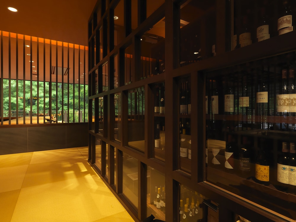 Niseko Konbu Onsen Tsuruga Besso Moku No Sho 63/70
